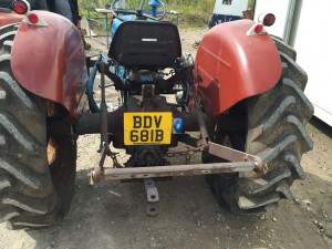 Low-Pressure-Blasting-Fordson-Dexta-tractor-blasted-and-painted